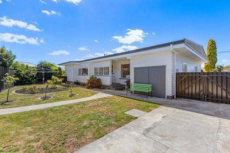 Photo of property in 60 Cutfield Street, Inglewood, 4330