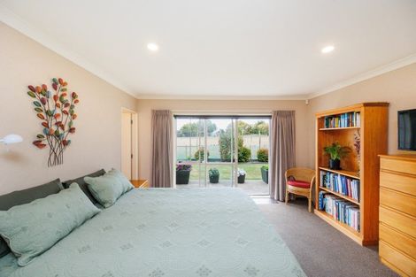 Photo of property in 10 Pip Way, Omokoroa, 3114