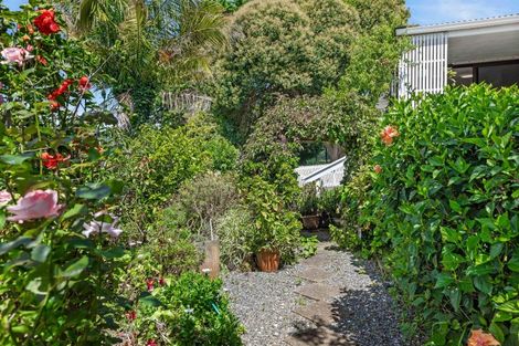Photo of property in 15 Marinich Drive, Ranui, Auckland, 0612