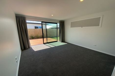 Photo of property in 9 Mackinnon Street, Marshland, 8083