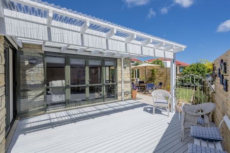 Photo of property in 11 Claremont Rise, Levin, 5510