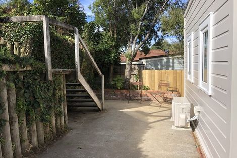 Photo of property in 34 Cleveland Street, Brooklyn, Wellington, 6021