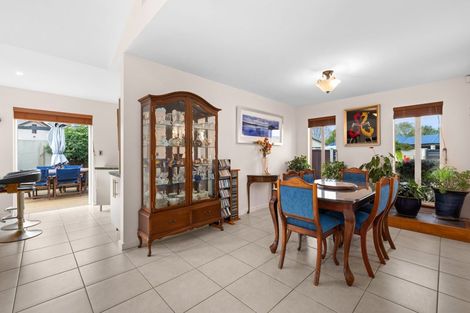 Photo of property in 11 Park Lane, Greenmeadows, Napier, 4112