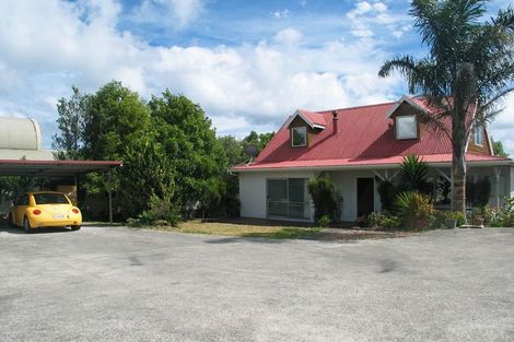 Photo of property in 285 Great North Road, Henderson, Auckland, 0612