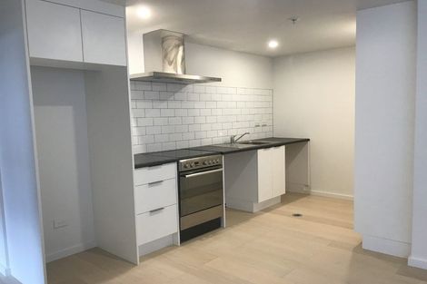Photo of property in Quantum On Thorndon Quay, 3/163d Thorndon Quay, Pipitea, Wellington, 6011