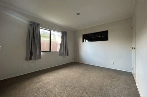 Photo of property in 25 Ward Crescent, Te Atatu Peninsula, Auckland, 0610