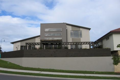 Photo of property in 53 Coachman Drive, Flat Bush, Auckland, 2016