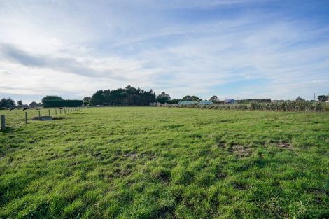 Photo of property in 49 Ferry Road, West Plains, Invercargill, 9879