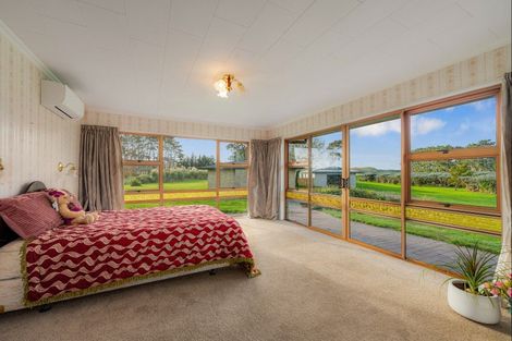 Photo of property in 132 Foxton Beach Road, Foxton Beach, Foxton, 4891