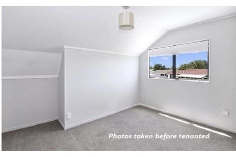 Photo of property in 2/211 Weymouth Road, Manurewa, Auckland, 2102