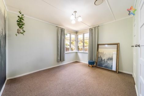 Photo of property in 87 Seddon Street, Naenae, Lower Hutt, 5011