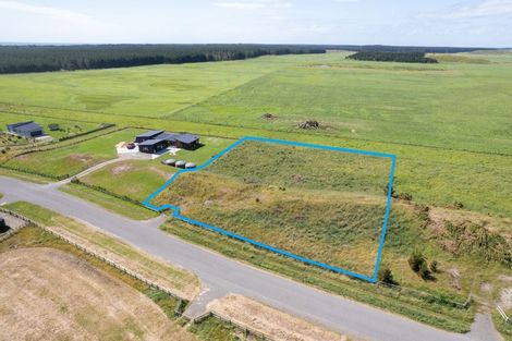 Photo of property in 11 Truebridge Drive, Waitarere, Levin, 5510