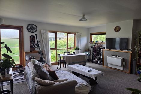 Photo of property in 64 Puriri Street, Riccarton, Christchurch, 8041