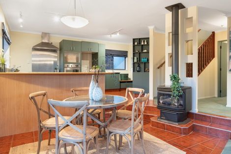 Photo of property in 40a Golf Road, Mount Maunganui, 3116