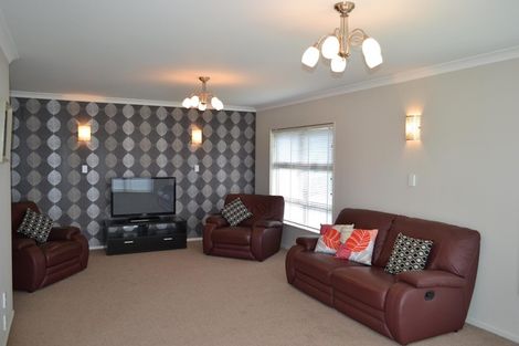 Photo of property in 36 Chester Street, Taradale, Napier, 4112