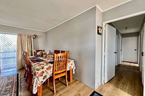 Photo of property in 3/80 Kenderdine Road, Papatoetoe, Auckland, 2025