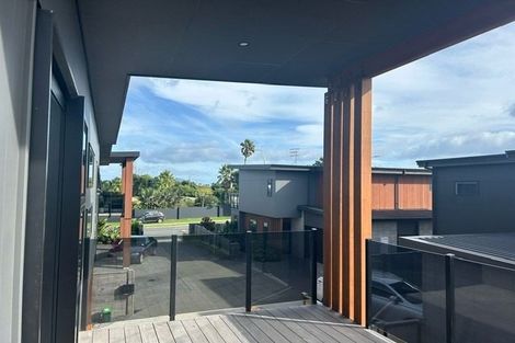 Photo of property in 3a Sandhurst Drive, Papamoa Beach, Papamoa, 3118