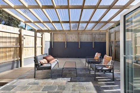 Photo of property in 62 Happy Valley Road, Owhiro Bay, Wellington, 6023