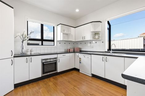 Photo of property in 1/18 Ashlynne Avenue, Papatoetoe, Auckland, 2025