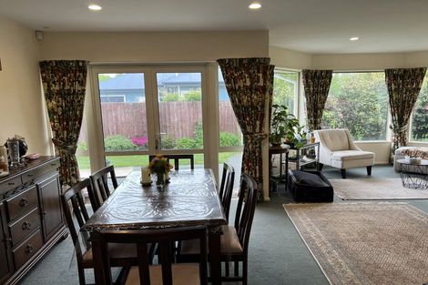 Photo of property in 537 Harewood Road, Harewood, Christchurch, 8051