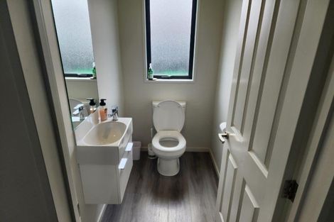 Photo of property in 20 Burnham School Road, Rolleston, 7614