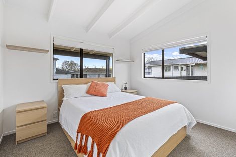 Photo of property in 141b Henderson Valley Road, Henderson, Auckland, 0612