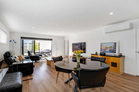 Photo of property in 73 Pasture Way, Papamoa, 3118