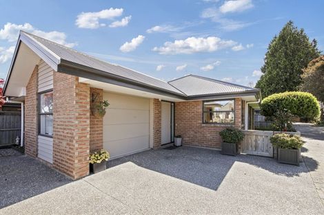 Photo of property in 1/38a Steadman Road, Broomfield, Christchurch, 8042