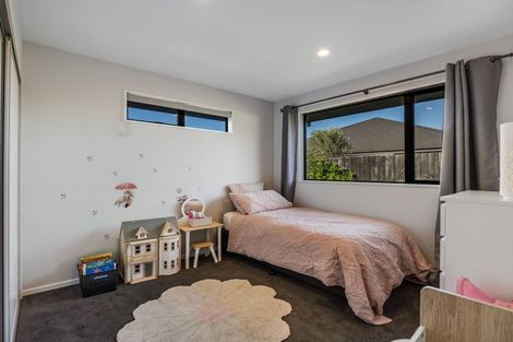 Photo of property in 12 Wandle Street, Marshland, Christchurch, 8083