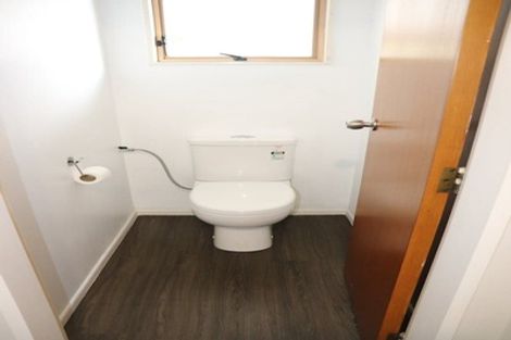 Photo of property in 30f2- Whitley Avenue, Ebdentown, Upper Hutt, 5018