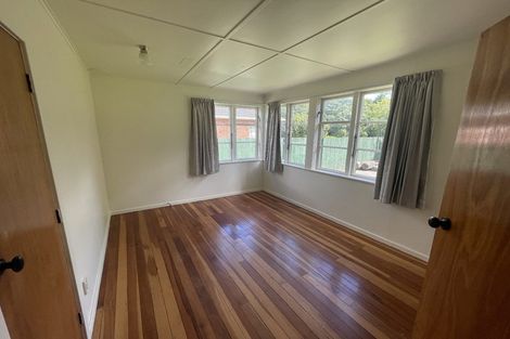 Photo of property in 352 Cambridge Terrace, Naenae, Lower Hutt, 5011