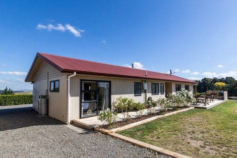 Photo of property in 813 Crownthorpe Settlement Road, Crownthorpe, Hastings, 4179
