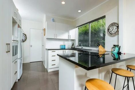 Photo of property in 40 Stapleford Crescent, Browns Bay, Auckland, 0630