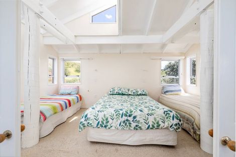 Photo of property in 16 Palm Parade, Riversdale Beach, Masterton, 5872