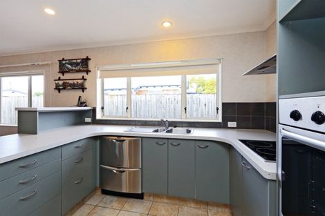 Photo of property in 30a Lee Road, Taradale, Napier, 4112