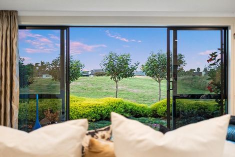 Photo of property in 61 Montia Close, Papamoa Beach, Papamoa, 3118