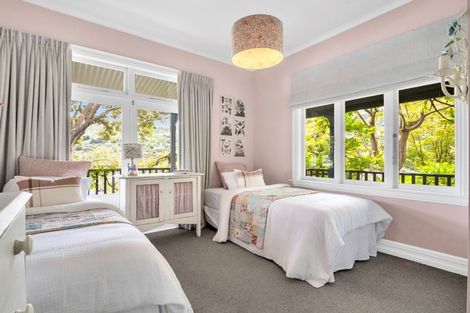 Photo of property in 40 Reserve Terrace, Lyttelton, 8082