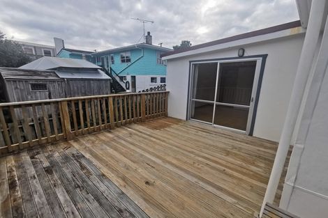 Photo of property in 15 Fordham Street, Beach Haven, Auckland, 0626
