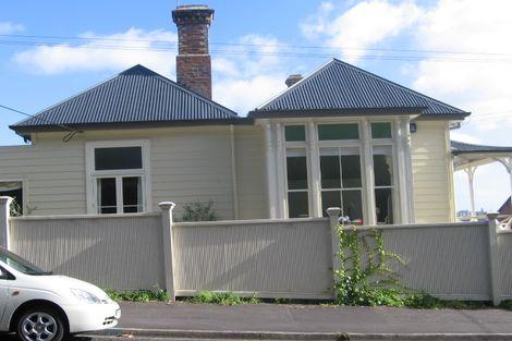 Photo of property in 27 Kerr Street, Devonport, Auckland, 0624