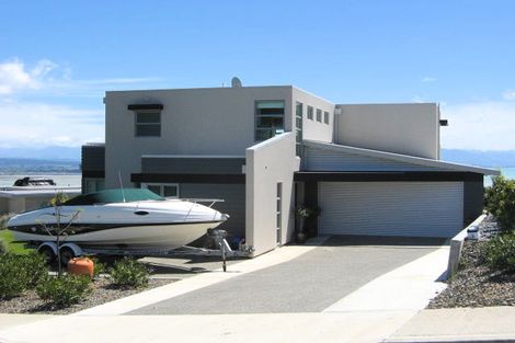 Photo of property in 10 Heemskerck Place, Britannia Heights, Nelson, 7010