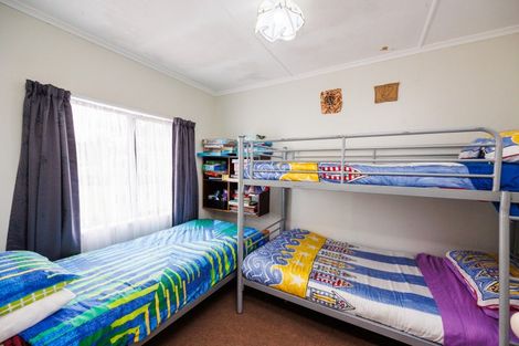 Photo of property in 31 Koputara Road, Himatangi Beach, Foxton, 4891