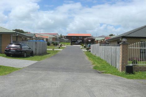 Photo of property in 48 Bellville Drive, Clendon Park, Auckland, 2103