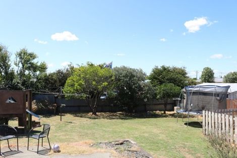 Photo of property in 325 Hazelmere Crescent, Te Awamutu, 3800