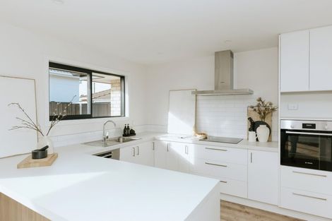 Photo of property in 9/32 Ennis Avenue, Pakuranga Heights, Auckland, 2010
