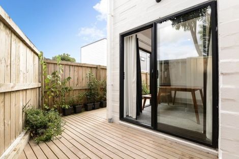 Photo of property in 22u7 Campbell Street, Frankton, Hamilton, 3204
