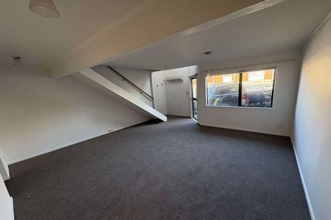 Photo of property in 55f8 Hamilton Road, Hataitai, Wellington, 6021