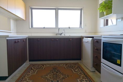 Photo of property in 1/47 Prince Regent Drive, Half Moon Bay, Auckland, 2012