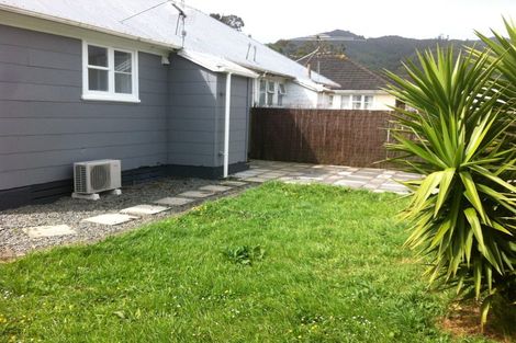 Photo of property in 6 Harris Street, Naenae, Lower Hutt, 5011