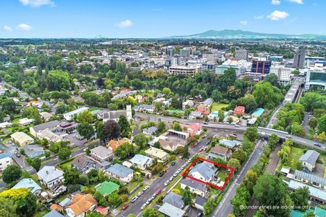 Photo of property in 13 Myrtle Street, Hamilton East, Hamilton, 3216