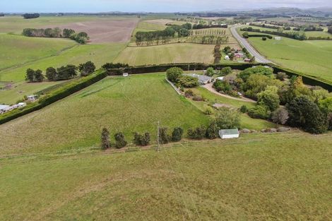 Photo of property in 1235 Maheno-herbert Road, Maheno, Oamaru, 9495